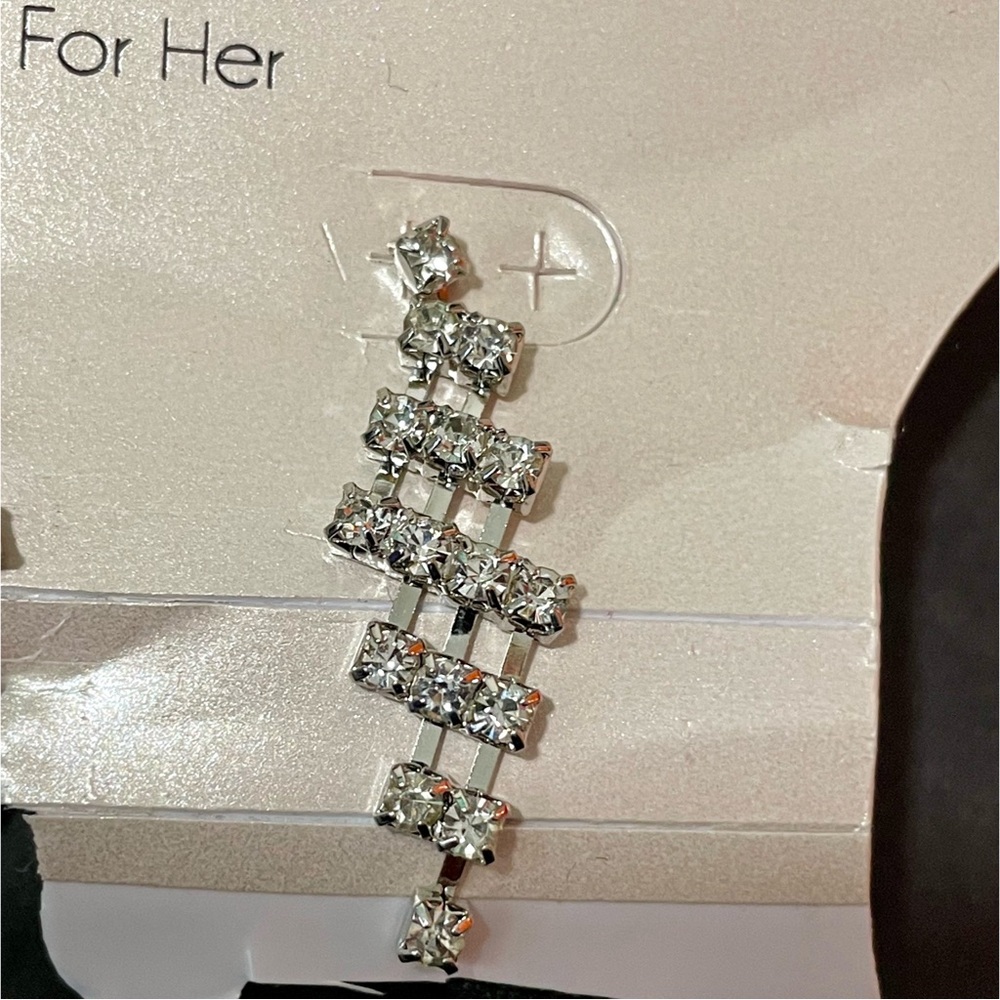 Blush Rhinestone Earrings - Picture 4 of 7